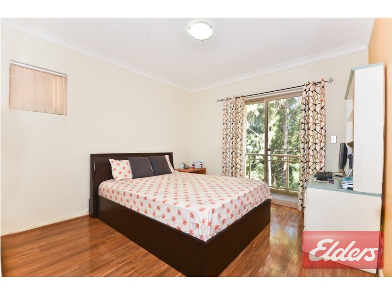 9/2 Wentworth Avenue, Toongabbie NSW 2146