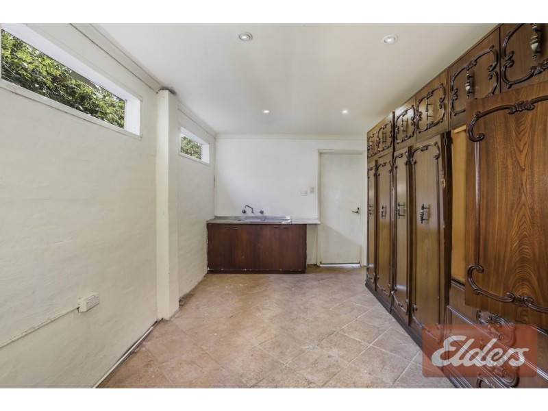 84 Fitzwilliam Road, Toongabbie NSW 2146