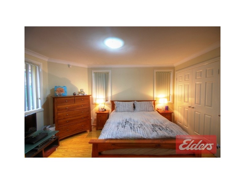 12 Tungarra Road, Girraween NSW 2145