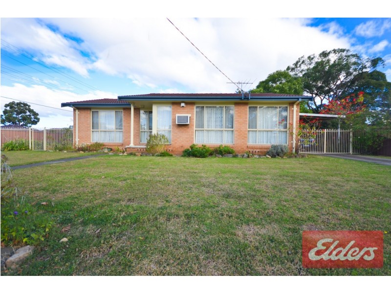 18 Tucks Road, Toongabbie NSW 2146