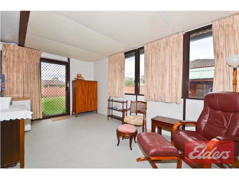 18 Tucks Road, Toongabbie NSW 2146