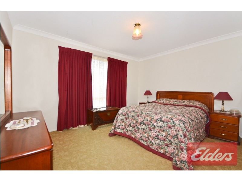 18 Tucks Road, Toongabbie NSW 2146