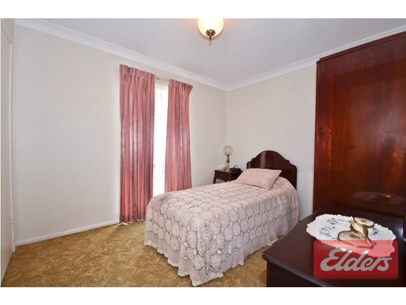18 Tucks Road, Toongabbie NSW 2146