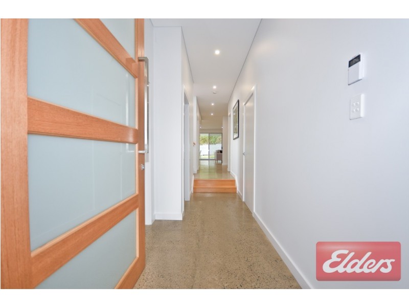 2/5 Oval Street, Old Toongabbie NSW 2146