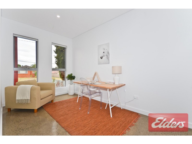 2/5 Oval Street, Old Toongabbie NSW 2146