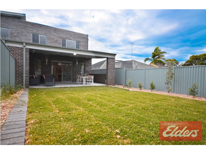 2/5 Oval Street, Old Toongabbie NSW 2146