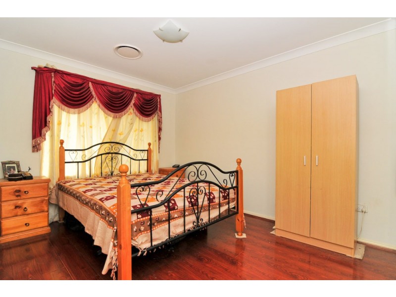 1/381 Wentworth Avenue, Toongabbie NSW 2146