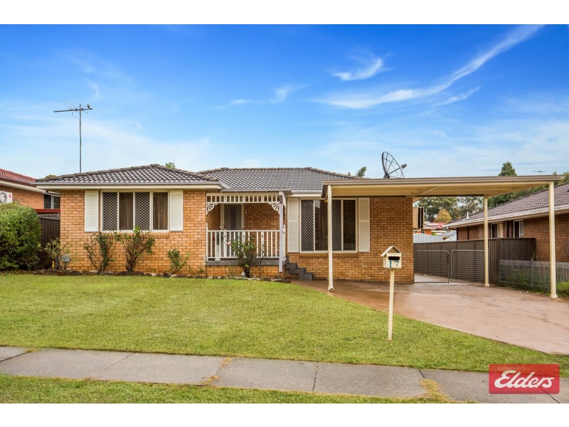 17 Lorne Street, Prospect NSW 2148