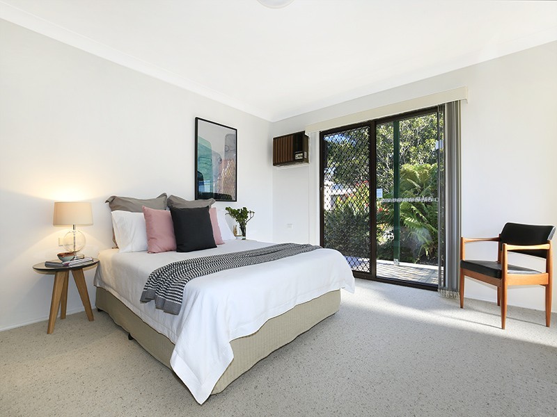 11 Rickard Road, Unanderra NSW 2526