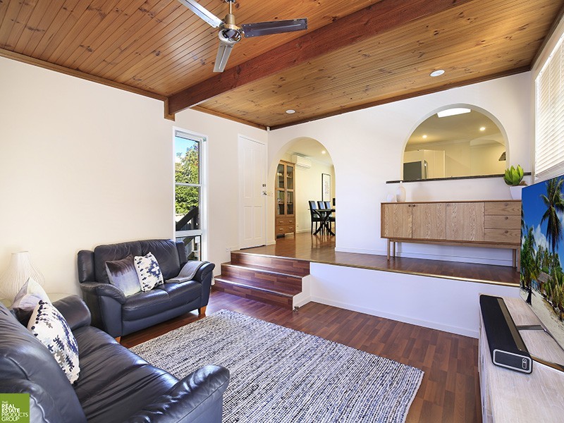 12 Hopman Crescent, Berkeley NSW 2506