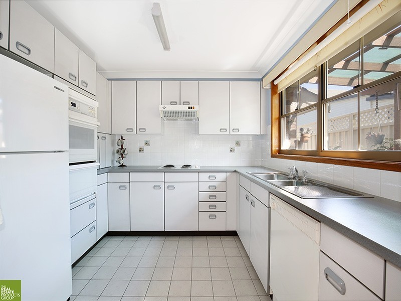 1/5 Robert Street, Corrimal NSW 2518