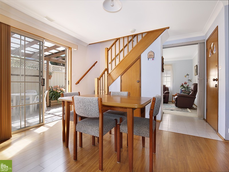 1/5 Robert Street, Corrimal NSW 2518