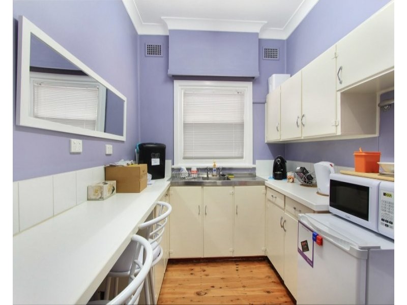 42 Baan Baan Street, Dapto NSW 2530