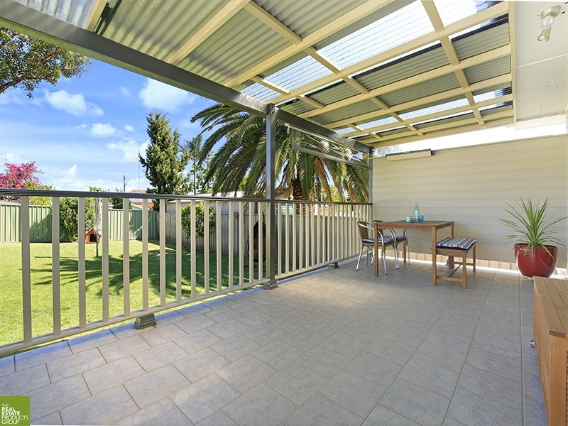 41 Southampton Street, Berkeley NSW 2506