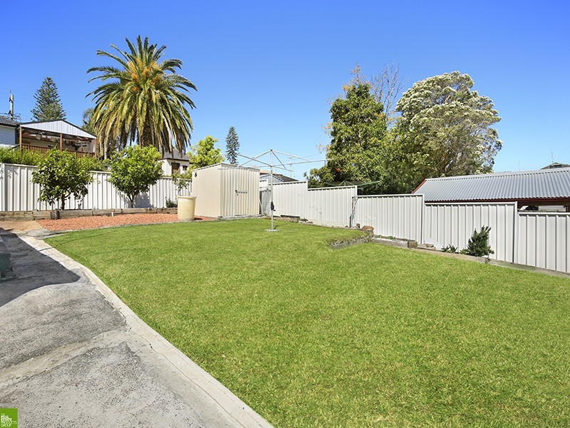 536 Northcliffe Drive, Berkeley NSW 2506