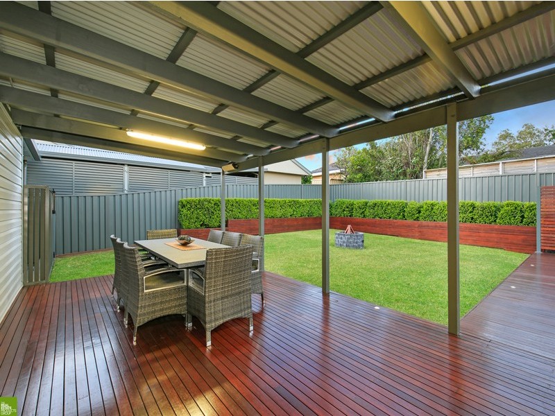 18 Stanley Avenue, Farmborough Heights NSW 2526