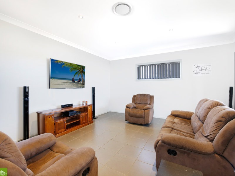 17A Brooks Reach Road, Horsley NSW 2530