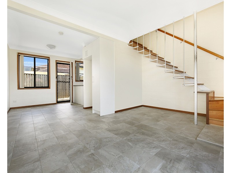 5/1 The Avenue, Bellambi NSW 2518