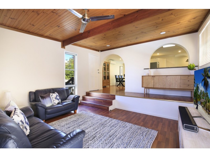 12 Hopman Crescent, Berkeley NSW 2506