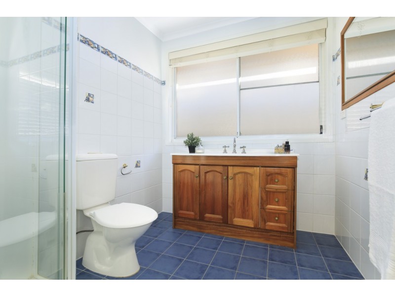 12 Hopman Crescent, Berkeley NSW 2506