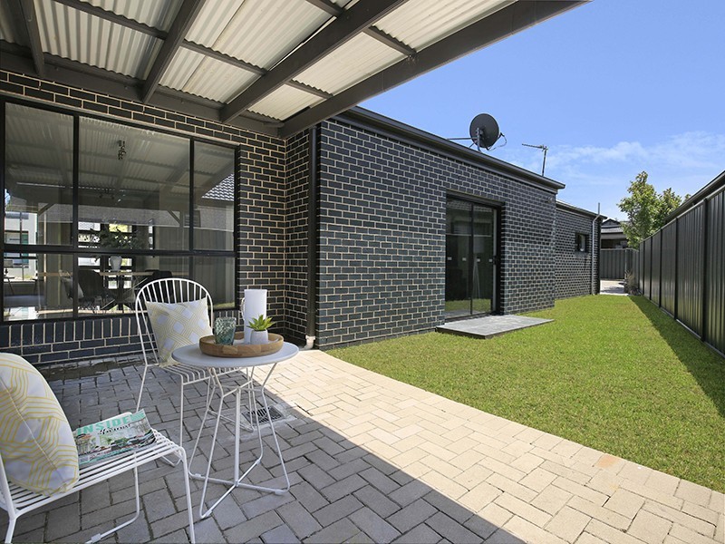 11 Gerongar Crescent, Haywards Bay NSW 2530