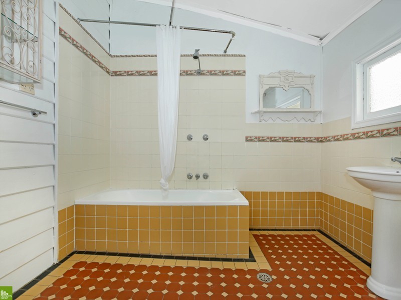 9 Robinson Street, Wollongong NSW 2500