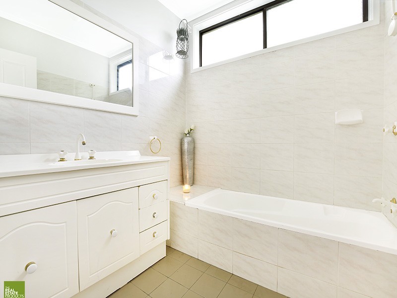 64 Hamilton Street, Fairy Meadow NSW 2519