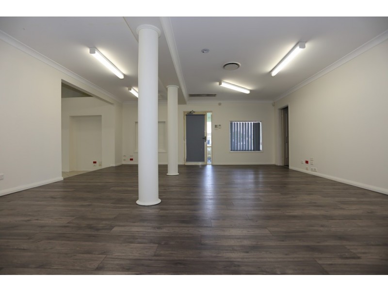 215 Princes Highway, Albion Park Rail NSW 2527