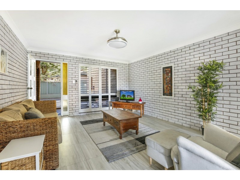 3/22 The Avenue, Corrimal NSW 2518