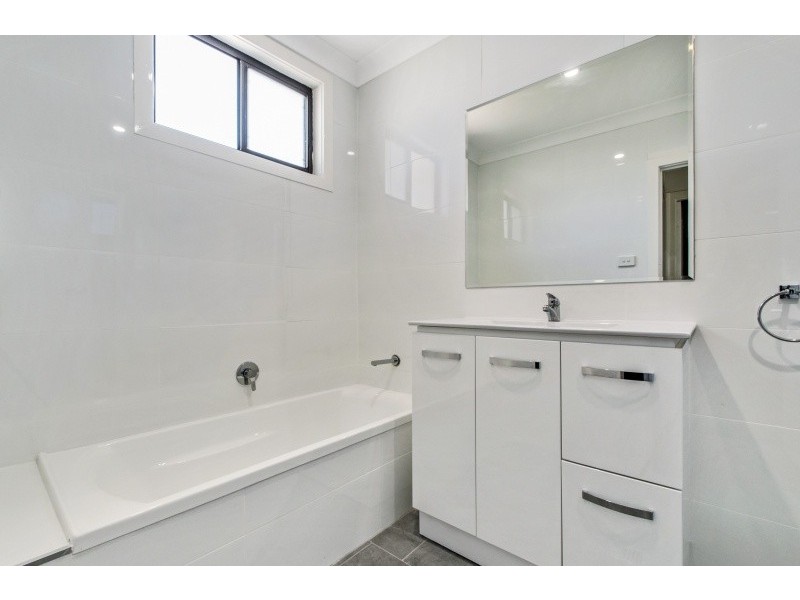 9 Nannawilli Street, Berkeley NSW 2506