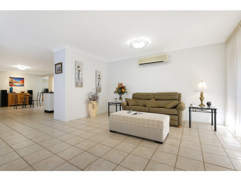 2 Fortescue Court, Albion Park NSW 2527