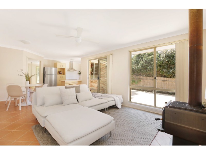 2 Stephens Street, Albion Park NSW 2527