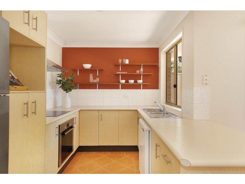 2 Stephens Street, Albion Park NSW 2527