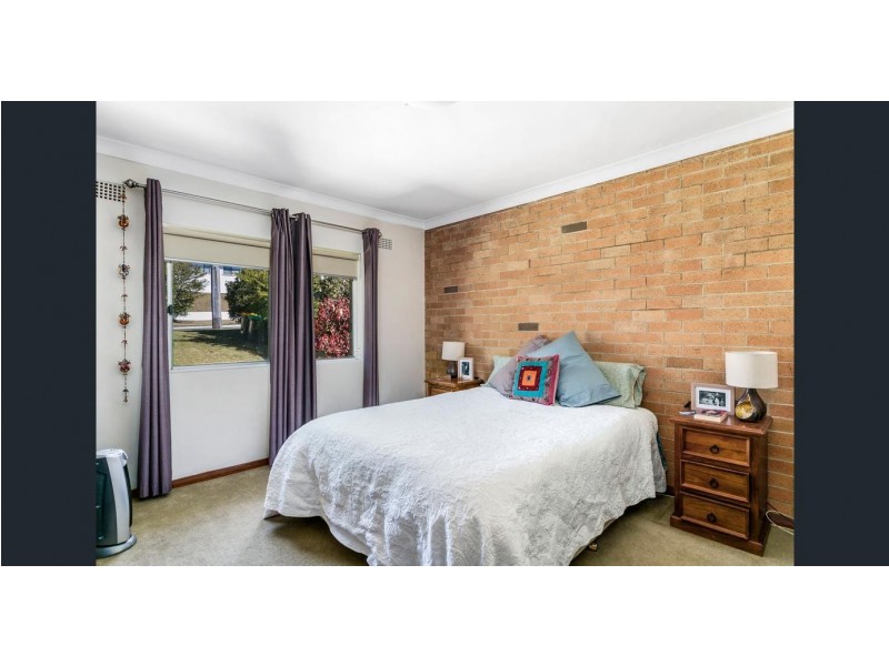 1/8 Bellebrae Avenue, Mount Ousley NSW 2519