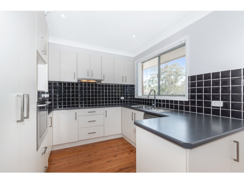 121 Panorama Drive, Farmborough Heights NSW 2526