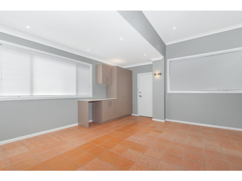 121 Panorama Drive, Farmborough Heights NSW 2526