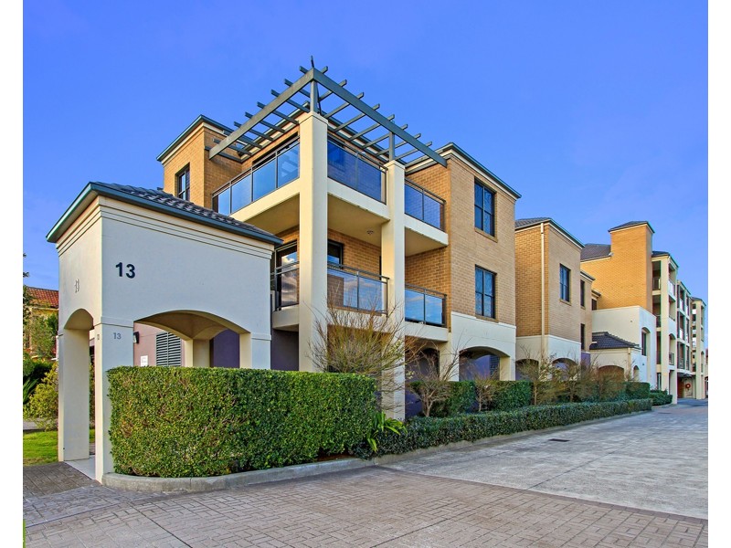 19/13 Cambridge Avenue, Fairy Meadow NSW 2519