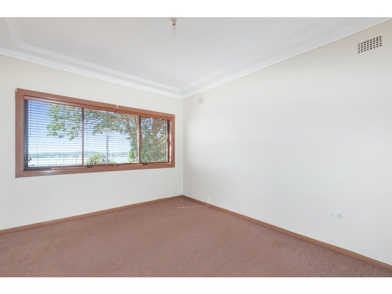 34 Vermont Road, Warrawong NSW 2502