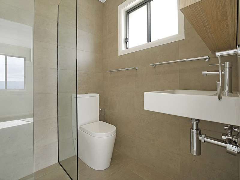 16A Pennant Crescent, Berkeley NSW 2506