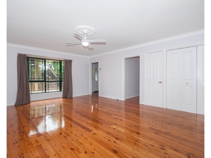39 Nottingham Street, Berkeley NSW 2506
