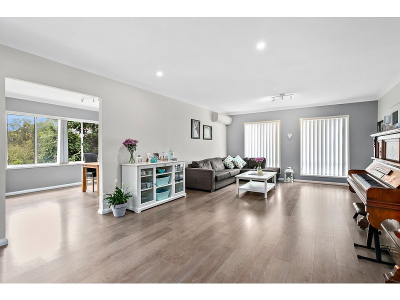 100 Derribong Drive, Cordeaux Heights NSW 2526