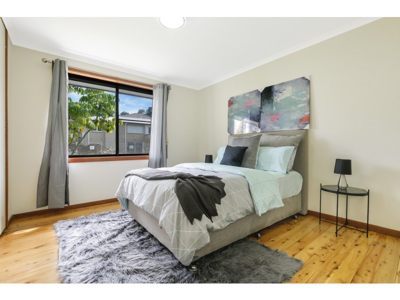 45 Bruce Street, Unanderra NSW 2526