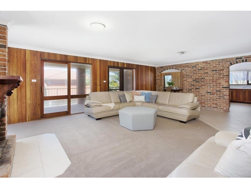 22 Wollongong Street, Shellharbour NSW 2529