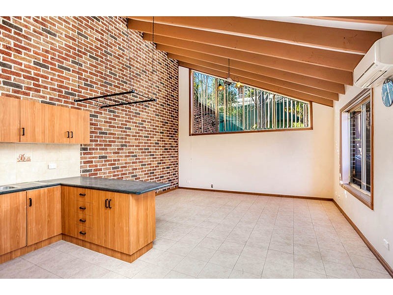 1/12 Bruce Street, Unanderra NSW 2526