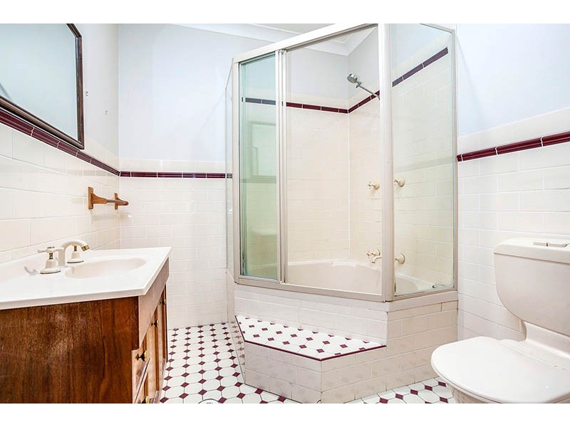 1/12 Bruce Street, Unanderra NSW 2526