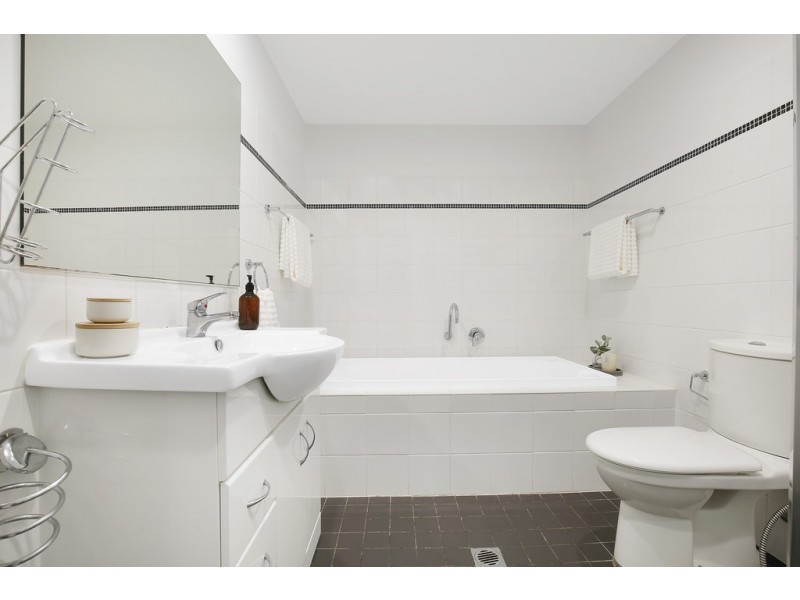 51/313 Crown Street, Wollongong NSW 2500