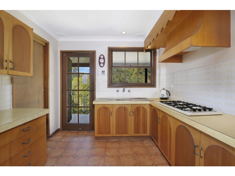 57 Jacaranda Avenue, Figtree NSW 2525