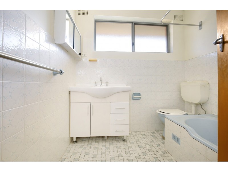 2/43 Edyth Street, Bellambi NSW 2518