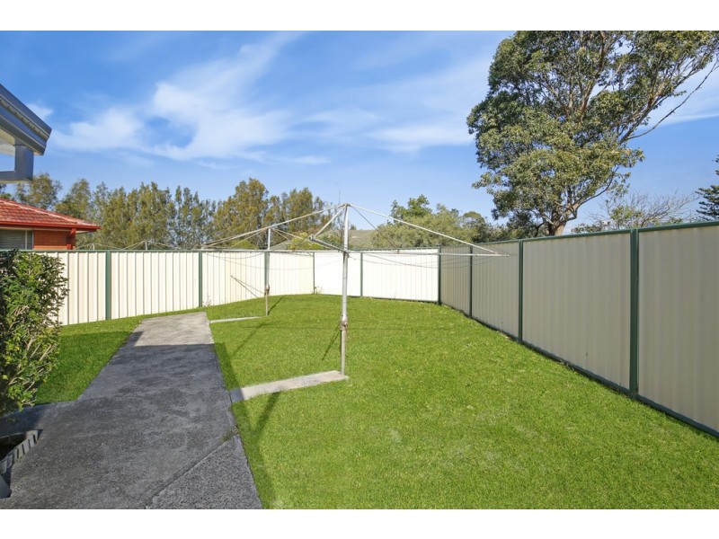 2/43 Edyth Street, Bellambi NSW 2518