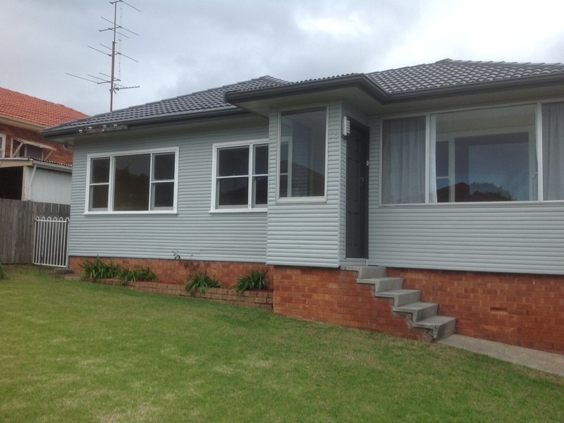 18 Perth Road, Port Kembla NSW 2505